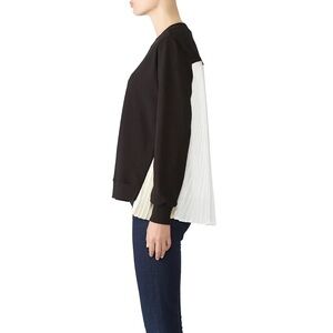 Clu Paneled Pleating Pullover